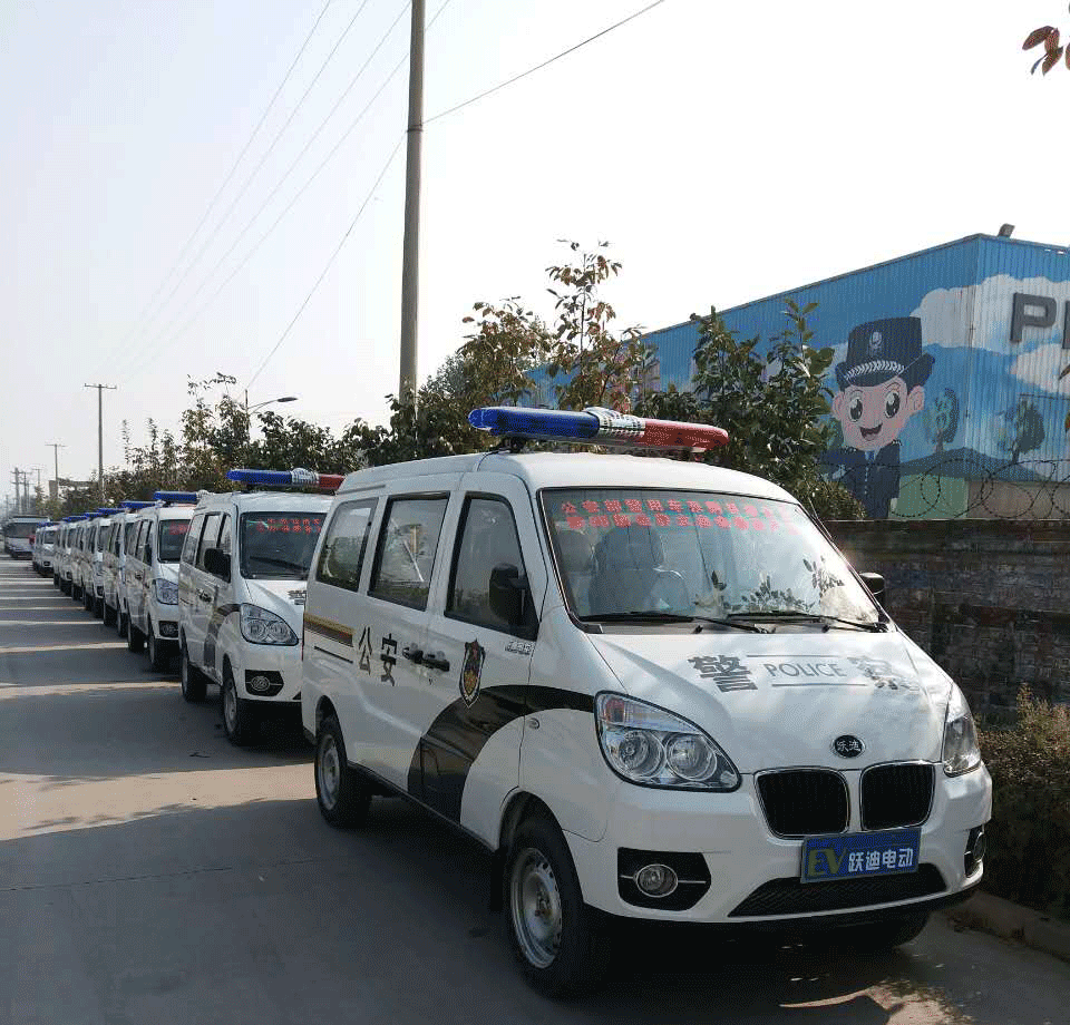 躍迪警用電動巡邏車批量發往張家口躍迪治安環境建設的使者